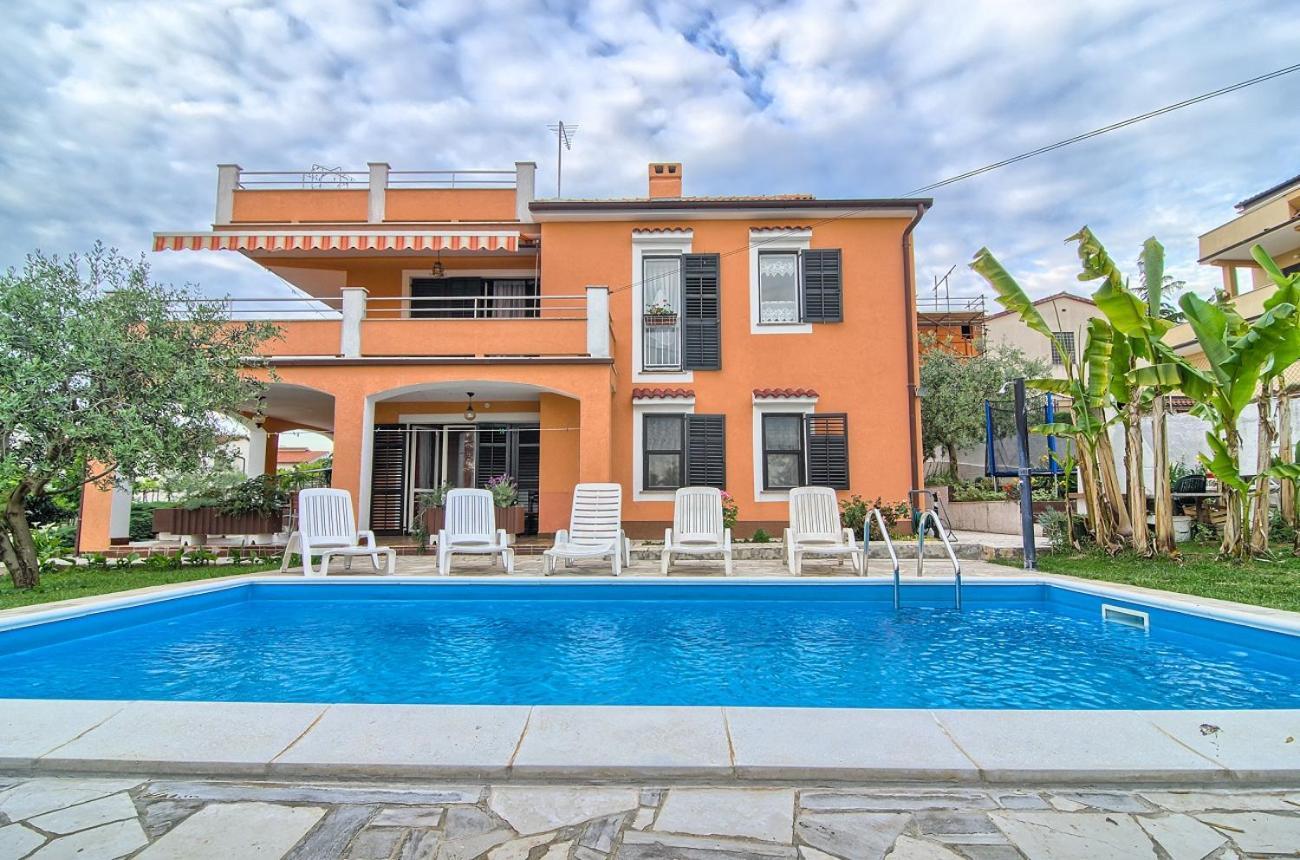 Apartment Bartholomaeus بولا المظهر الخارجي الصورة